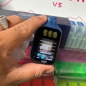 Boutiq Switch V5 Review (2025) / Features, Price & Glow Comparison