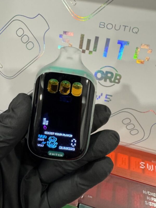 Does the Boutiq Orb Glow ?